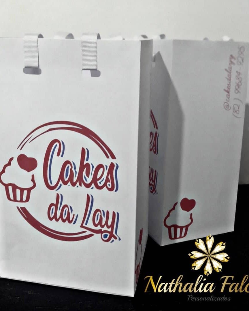 Sacolinhas personalizadas @cakesdalayy 💞