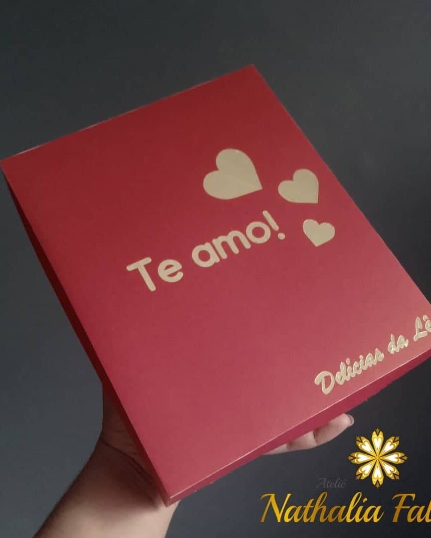 Caixa para vinho e doces 💗 @deliciasdaleof